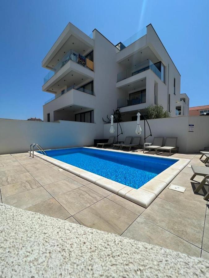 Luxury Apartment Casia With Heated Pool And Pleasent Terrace Trogir Exterior foto